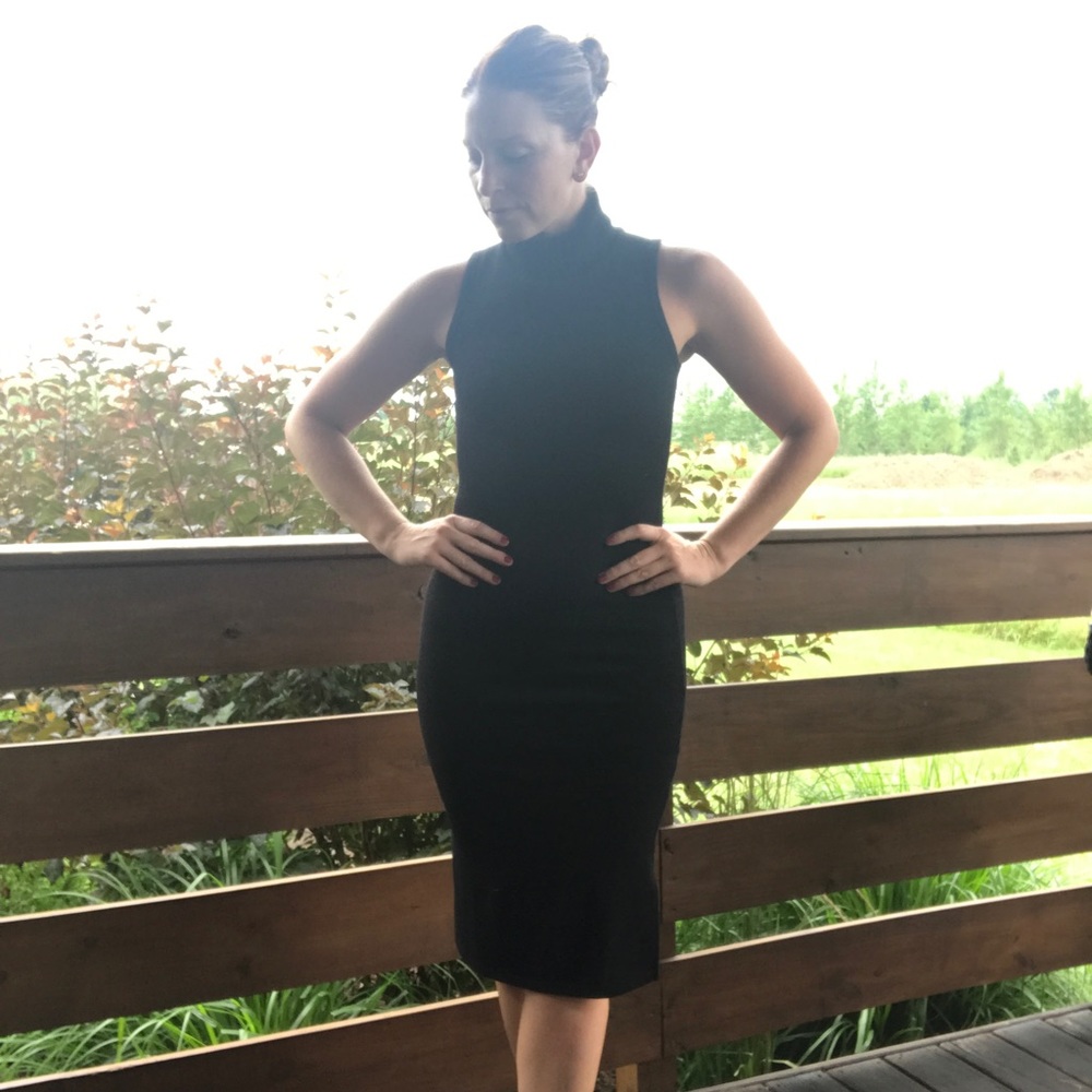 Lulus Sleeveless Black Dress Size Medium